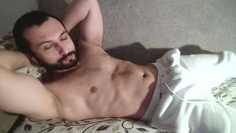 Josy online show from 02/08/25, 07:48