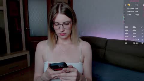 Eva online show from 02/03/26, 12:10