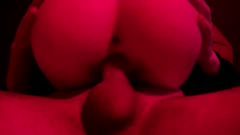 Snapshot of wtfmee30 chatting on 12/11/24, 12:34 wtfmee30 online show from 12/11/24, 12:34