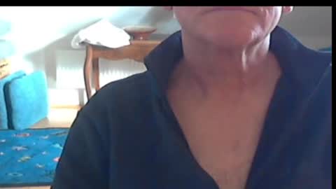 Snapshot of wuki123 chatting on 01/31/25, 02:39 Wuki online show from 01/31/25, 02:39