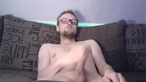 wulffi95 online show from 03/08/25, 05:38