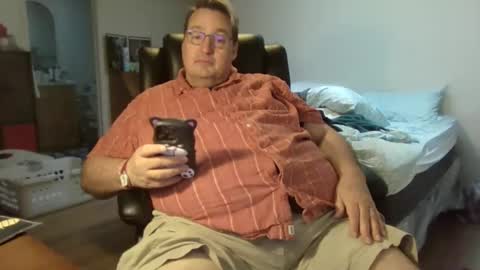 Wren online show from 11/18/25, 06:34