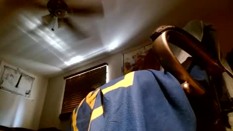 Snapshot of wvuguy1986 chatting on 11/22/25, 04:17 wvuguy1986 online show from 11/22/25, 04:17