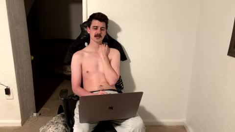 Snapshot of wyattfans_ chatting on 09/19/25, 02:02 Wyatt online show from 09/19/25, 02:02