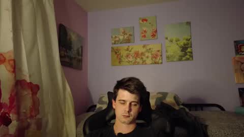 Snapshot of wyattfans_ chatting on 10/09/25, 03:59 Wyatt online show from 10/09/25, 03:59