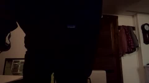 wyattmcc32288 online show from 12/22/25, 08:33