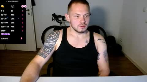 Snapshot of x19marco93x chatting on 11/30/25, 05:50 x19marco93x online show from 11/30/25, 05:50