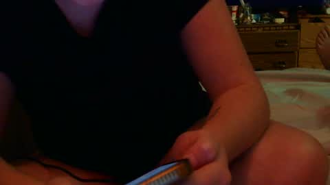 x2kayx2 online show from 10/18/25, 08:48