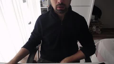 Mr. Lonely online show from 10/14/25, 10:27