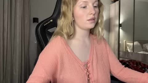 Snapshot of x__ivy_x chatting on 02/22/25, 06:19 eva online show from 02/22/25, 06:19