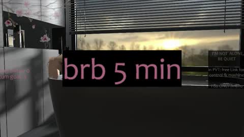 Snapshot of x__kamilla__x1 chatting on 12/14/25, 11:53 Eva online show from 12/14/25, 11:53