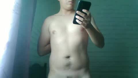 x_andrescam online show from 06/01/26, 06:09