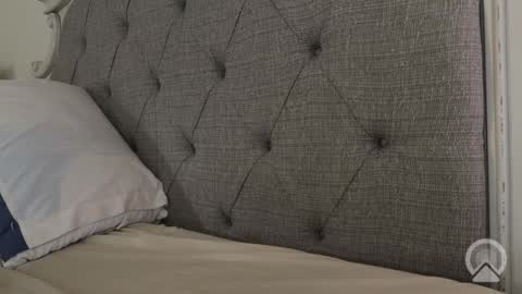 Snapshot of x_dreamgirl_x chatting on 10/18/25, 10:10 Mariah online show from 10/18/25, 10:10