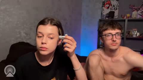 Philipp and Este online show from 08/06/26, 03:08