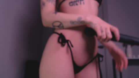 Flora  my fav patterns are 44 111 666 999 online show from 01/05/25, 10:50