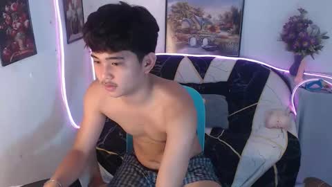 Snapshot of x_jemy22 chatting on 09/30/25, 01:32 Jemy online show from 09/30/25, 01:32