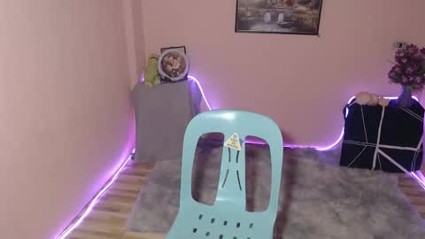 Snapshot of x_jemy22 chatting on 11/07/25, 03:01 Jemy online show from 11/07/25, 03:01