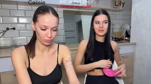 Snapshot of x_kai chatting on 01/07/26, 04:09 wiwi clap clap cat baby girl online show from 01/07/26, 04:09