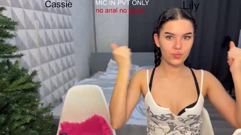 Snapshot of x_kai chatting on 01/09/26, 06:10 wiwi clap clap cat baby girl online show from 01/09/26, 06:10