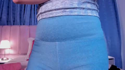 x_milu online show from 02/19/25, 05:38