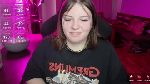 LOVE NERDS ONLY online show from 05/27/26, 05:04