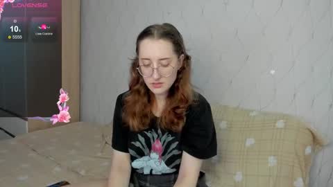 Agatha online show from 10/05/25, 02:21