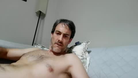 Snapshot of xalegarmax chatting on 09/21/25, 10:00 xalegarmax online show from 09/21/25, 10:00