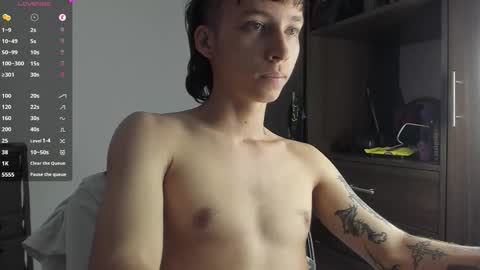 Xam online show from 11/15/25, 07:32