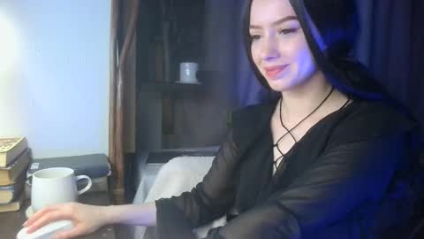 Snapshot of xan_ex chatting on 02/08/25, 10:29 xan_ex online show from 02/08/25, 10:29