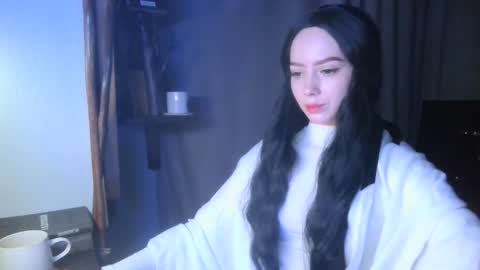 Snapshot of xan_ex chatting on 02/20/25, 12:19 xan_ex online show from 02/20/25, 12:19