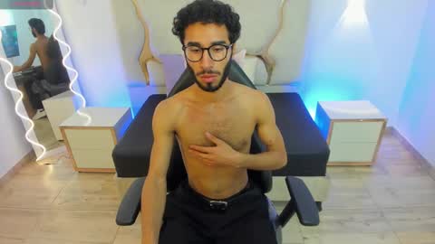 ISSANDER online show from 12/03/24, 07:33