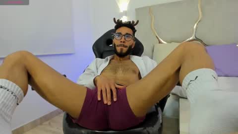 ISSANDER online show from 12/11/24, 08:39