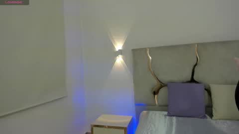 ISSANDER online show from 12/16/24, 07:54