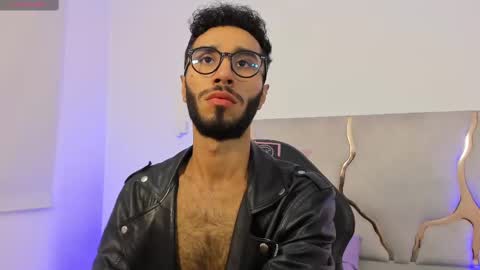 ISSANDER online show from 12/27/24, 07:57