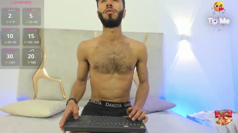 ISSANDER online show from 12/30/24, 10:45