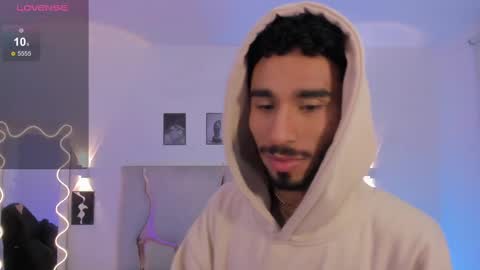 ISSANDER online show from 02/12/25, 01:41