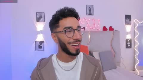 ISSANDER online show from 03/01/25, 07:37