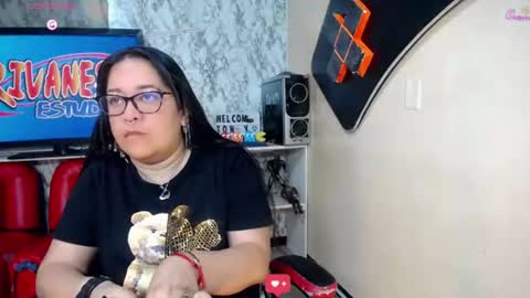 xander_taylor_ online show from 06/17/26, 03:20