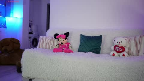 Snapshot of xandrabae chatting on 05/15/26, 10:50 Alexandra online show from 05/15/26, 10:50