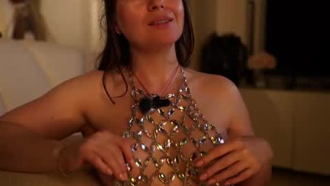 XandraK online show from 04/15/26, 07:58