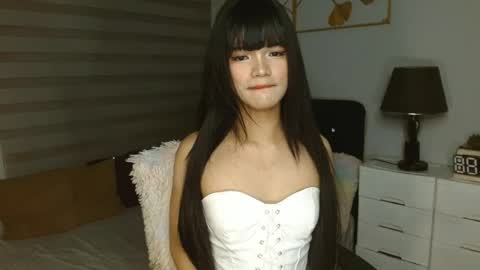 ELLA online show from 06/27/26, 07:35