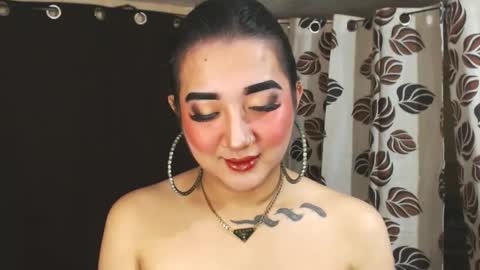 Snapshot of xasianempressx chatting on 01/18/25, 08:30 Nira NOT INTO CHEAP GUYS online show from 01/18/25, 08:30