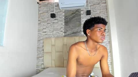 XAVI online show from 11/15/25, 08:05