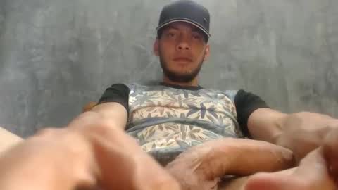 Snapshot of xavicock24 chatting on 05/20/26, 01:50 xavicock24 online show from 05/20/26, 01:50