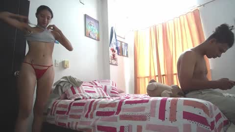 Snapshot of xayah_y_rakan chatting on 01/03/25, 06:35 xayah_y_rakan online show from 01/03/25, 06:35