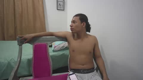 Snapshot of xayah_y_rakan chatting on 02/07/25, 06:14 xayah_y_rakan online show from 02/07/25, 06:14