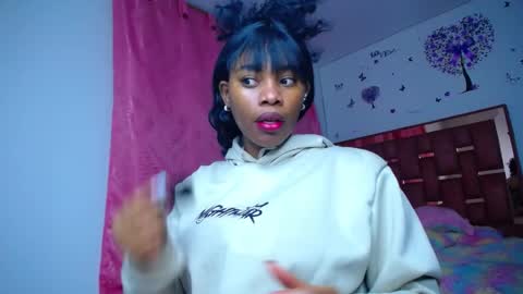 Snapshot of xayunrin chatting on 01/28/25, 08:36 xayu online show from 01/28/25, 08:36