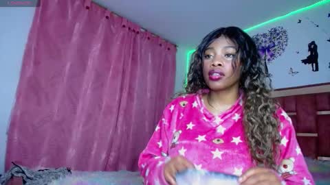 Snapshot of xayunrin chatting on 10/22/25, 04:57 xayu online show from 10/22/25, 04:57