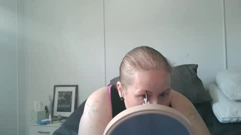 xbeautifulxliex online show from 04/14/26, 04:57