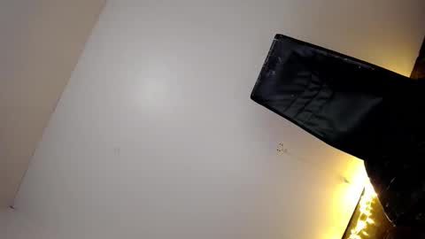 Snapshot of xchinita_kyanggx chatting on 01/16/25, 07:52 kianna online show from 01/16/25, 07:52